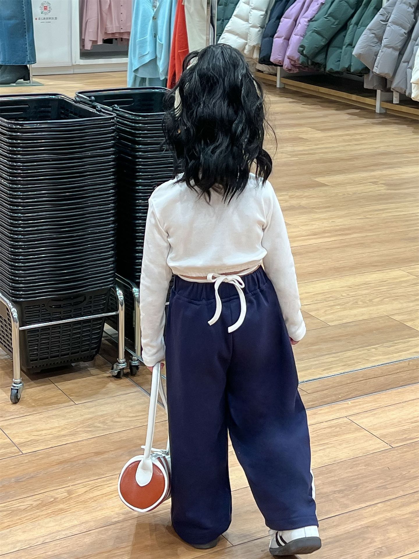 O1CN01WjD9ZE28KCynxjxWb_!!1035