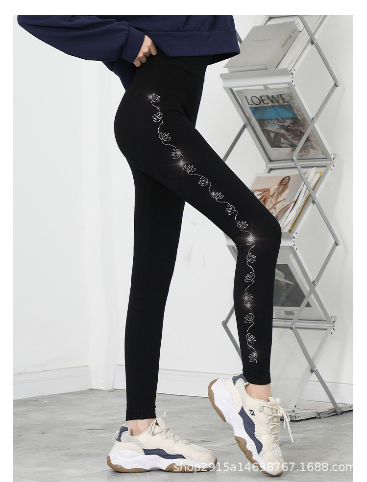 新款大码烫钻莫代尔九分打底裤女外穿高弹显瘦小脚裤