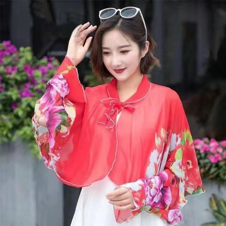 系带花卉红