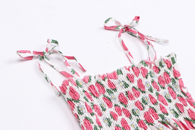 5白底草莓G (3).jpg