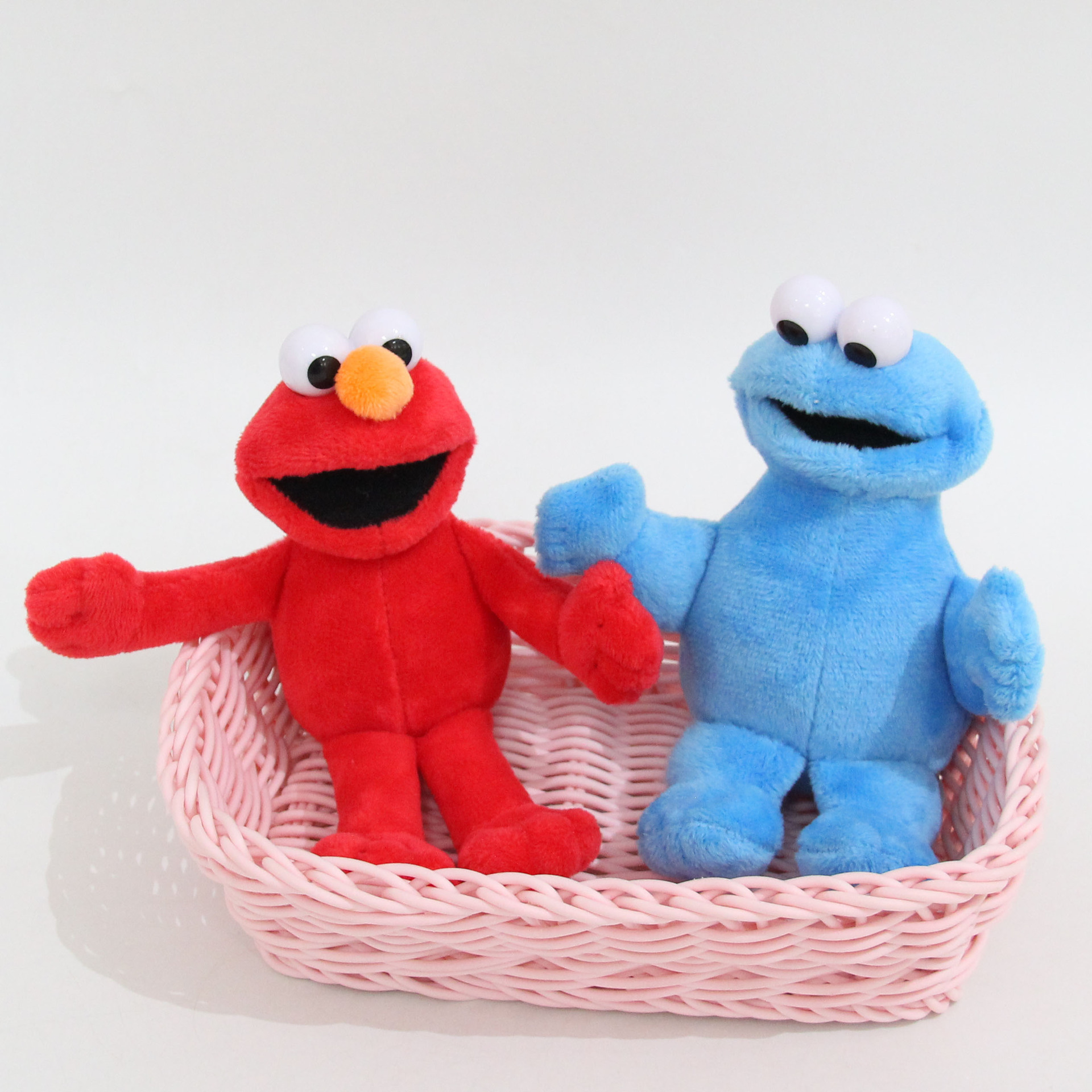 安仔毕仔毛绒挂件