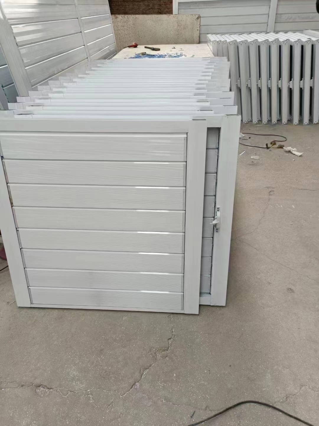 b10e4f13-e555-495b-b043-c9cc00