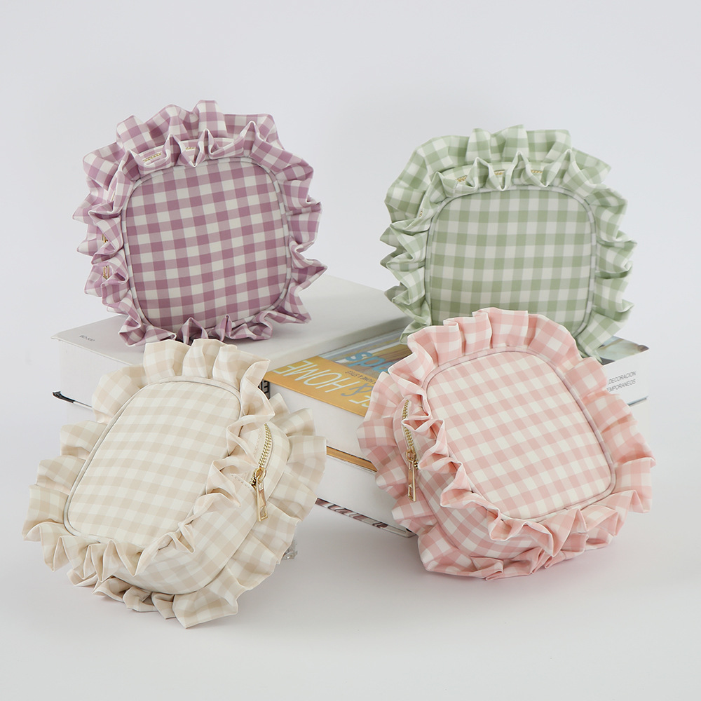 gingham pouch (14)
