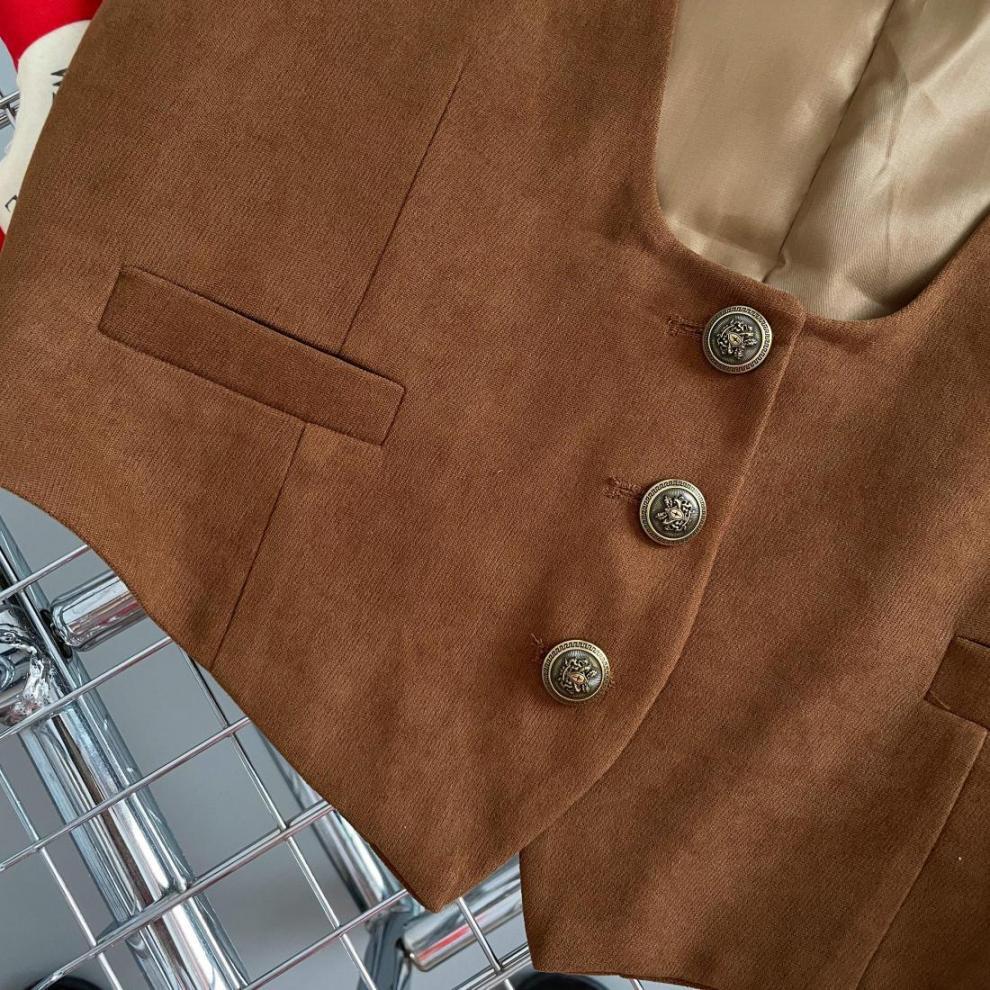 387e4a4d-5761-4967-b7dd-62d376b08f37.jpe