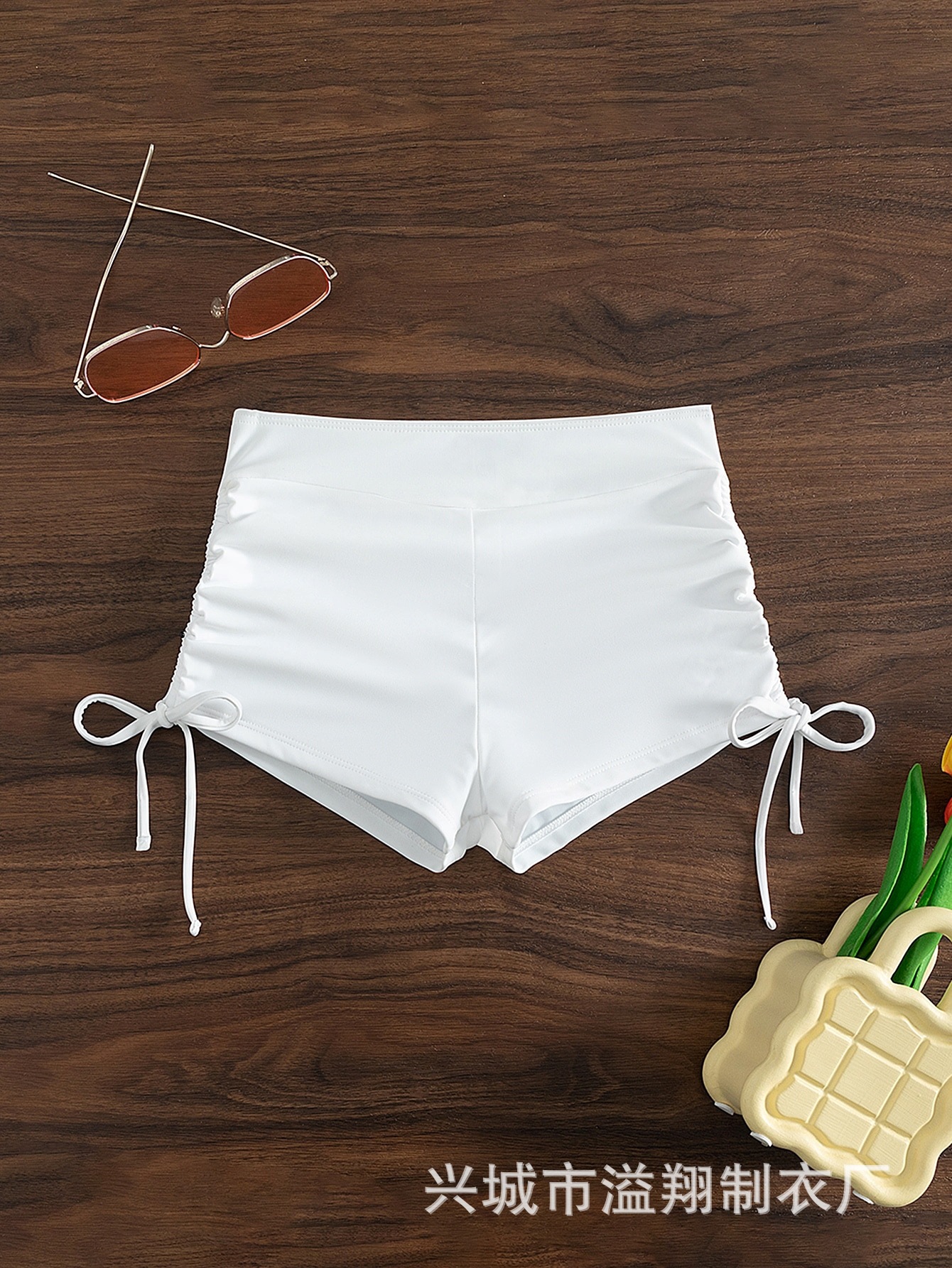 167202171692e4d1cead878726d446