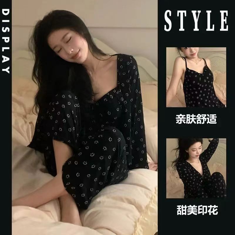 10黑笑脸-三件套
