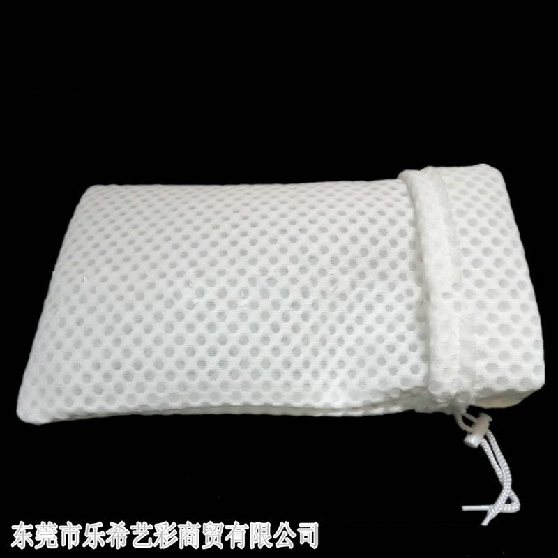 13361315656_1867654553