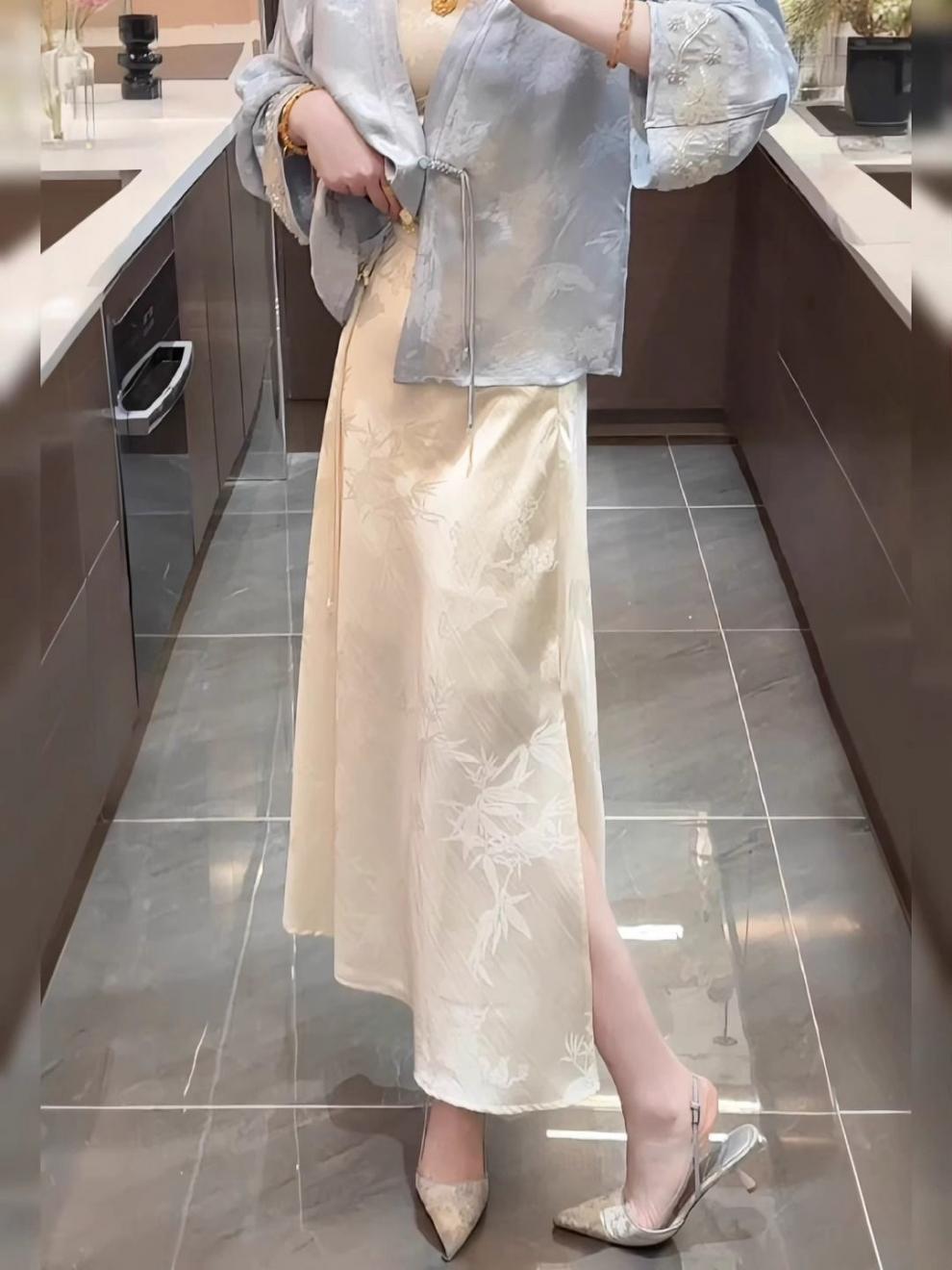 cd5c8b8f-e705-45fe-b300-f58c1a4f5c64.jpe