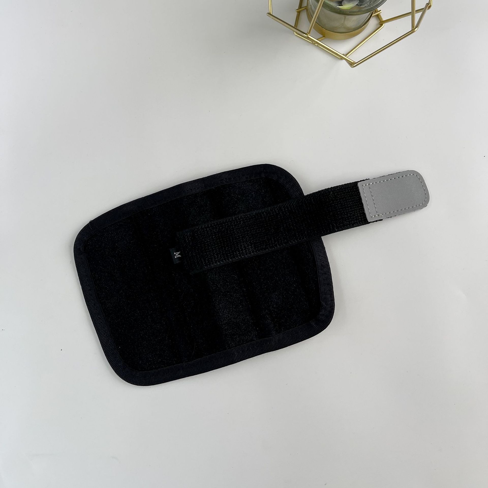 1B8C63F6A7AE967EB0AF682F79F238