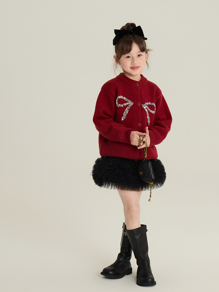 241213yiyijia81918.jpg