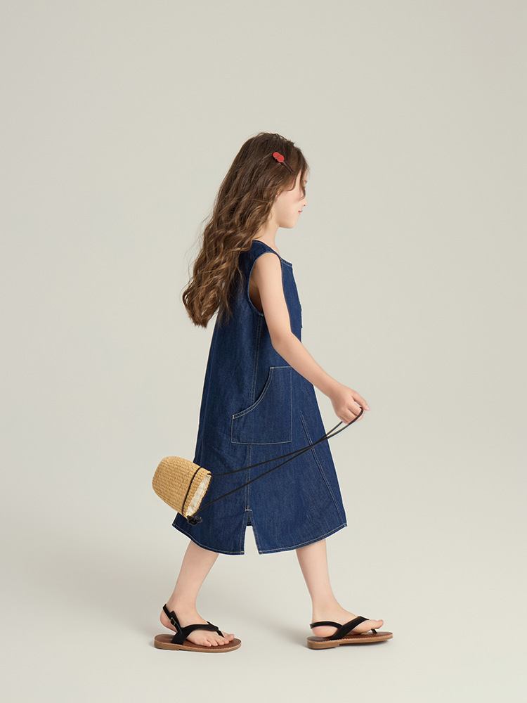 250430yiyijia156757 whitecube.