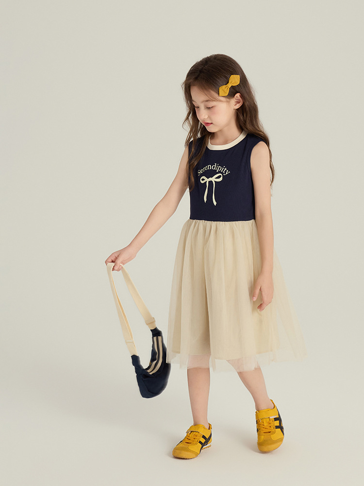 240501 yiyijia161995 whitecube