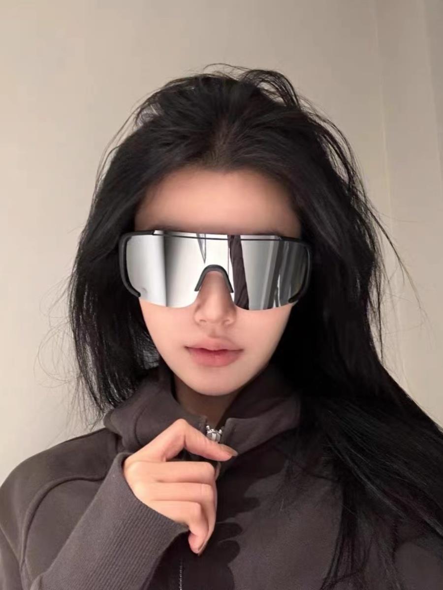 22eb8fef-c663-4244-a4d6-393c45fa6349.jpe