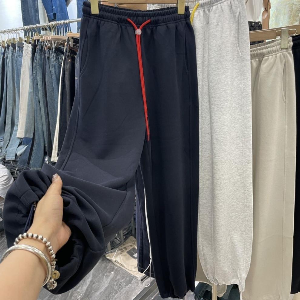 0496d4e7-6a3a-48d8-a6dd-f10c79dd7aa6.jpe