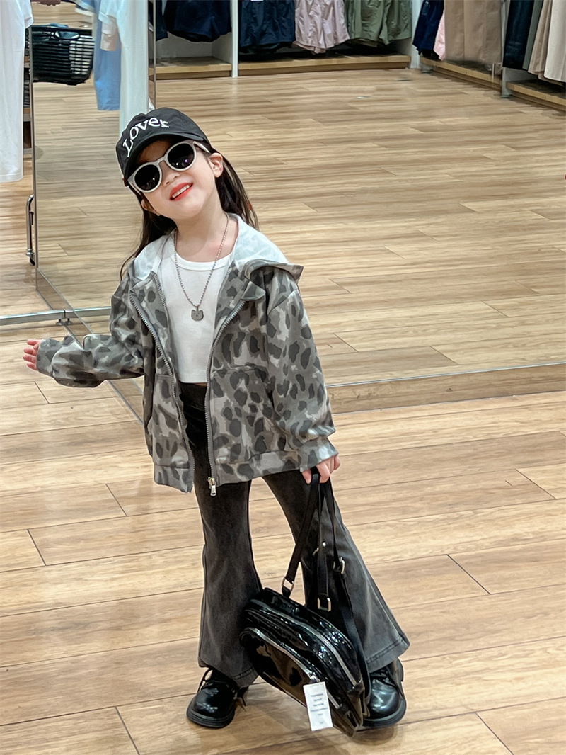 O1CN013WQhMh28KD2fxgkRC_!!1035