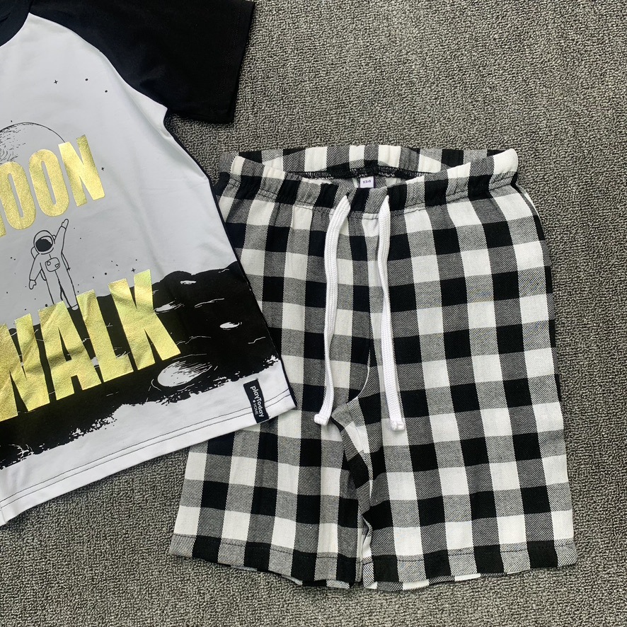 1946E82A-56B2-4FF9-934E-6B1D51