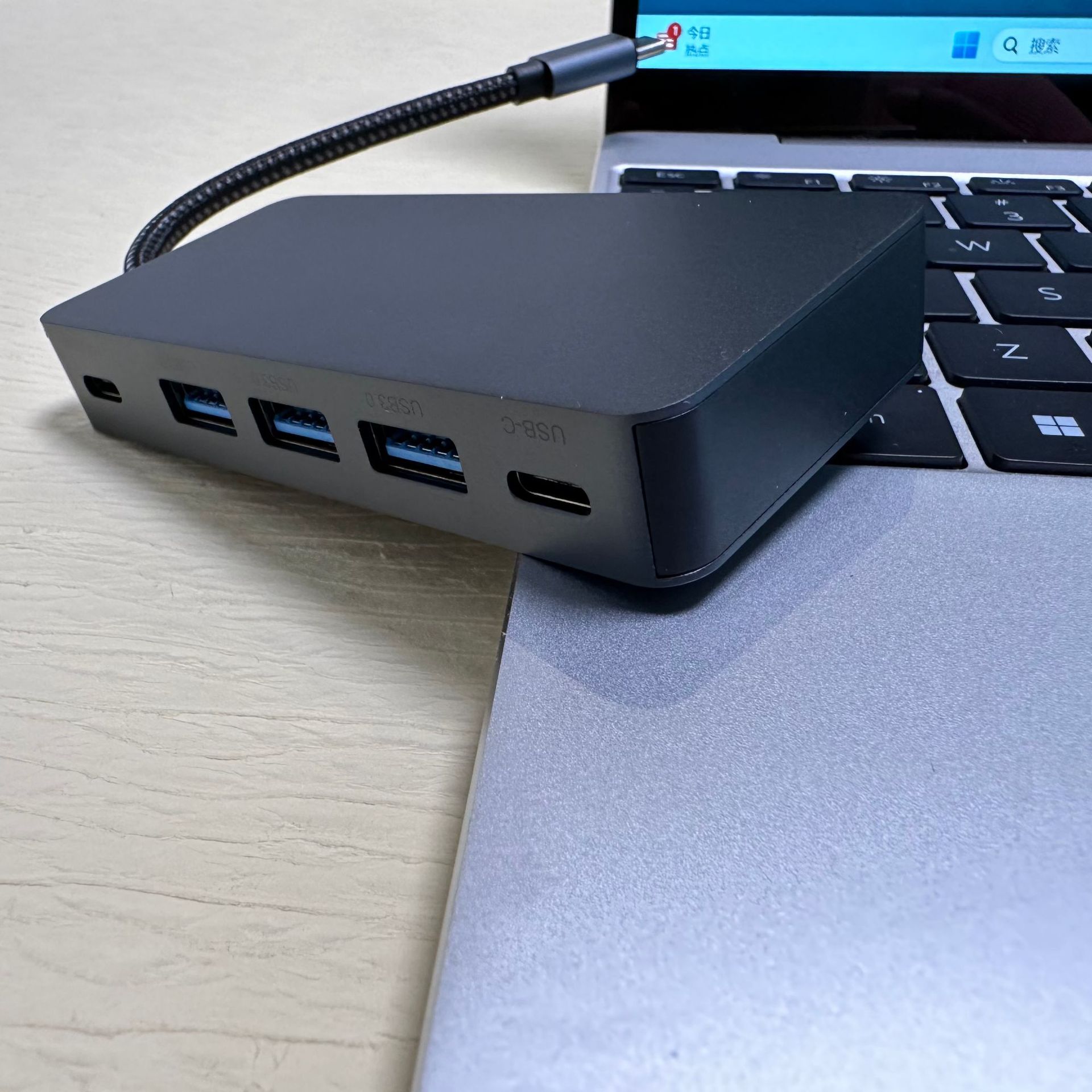 e3c82e26eb6f2e63e54f0dbc888a85