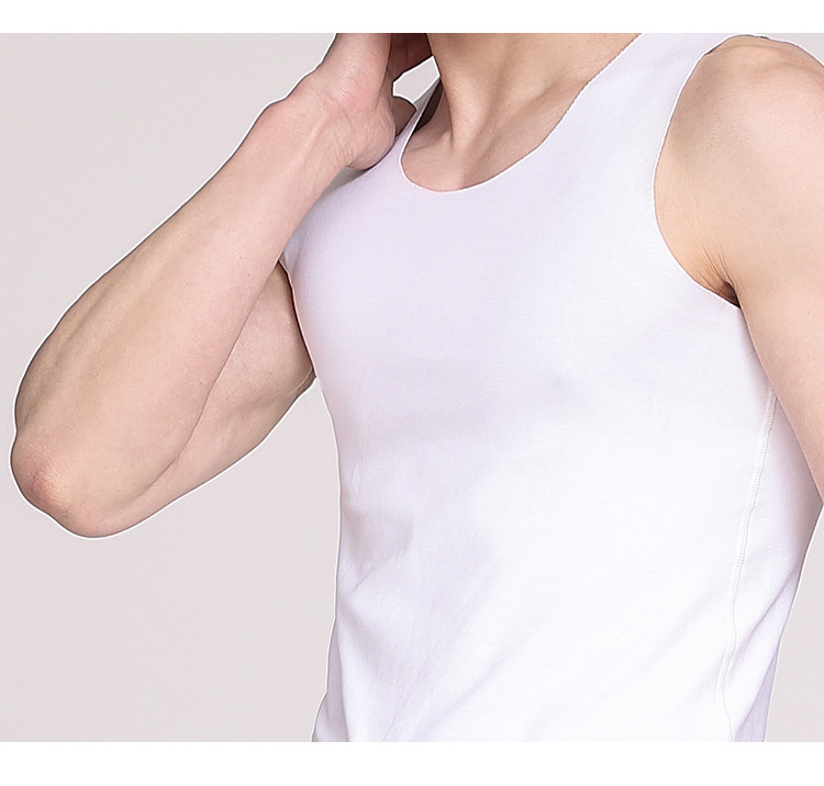 无痕宽肩背心-模特展示-白色2.jpg