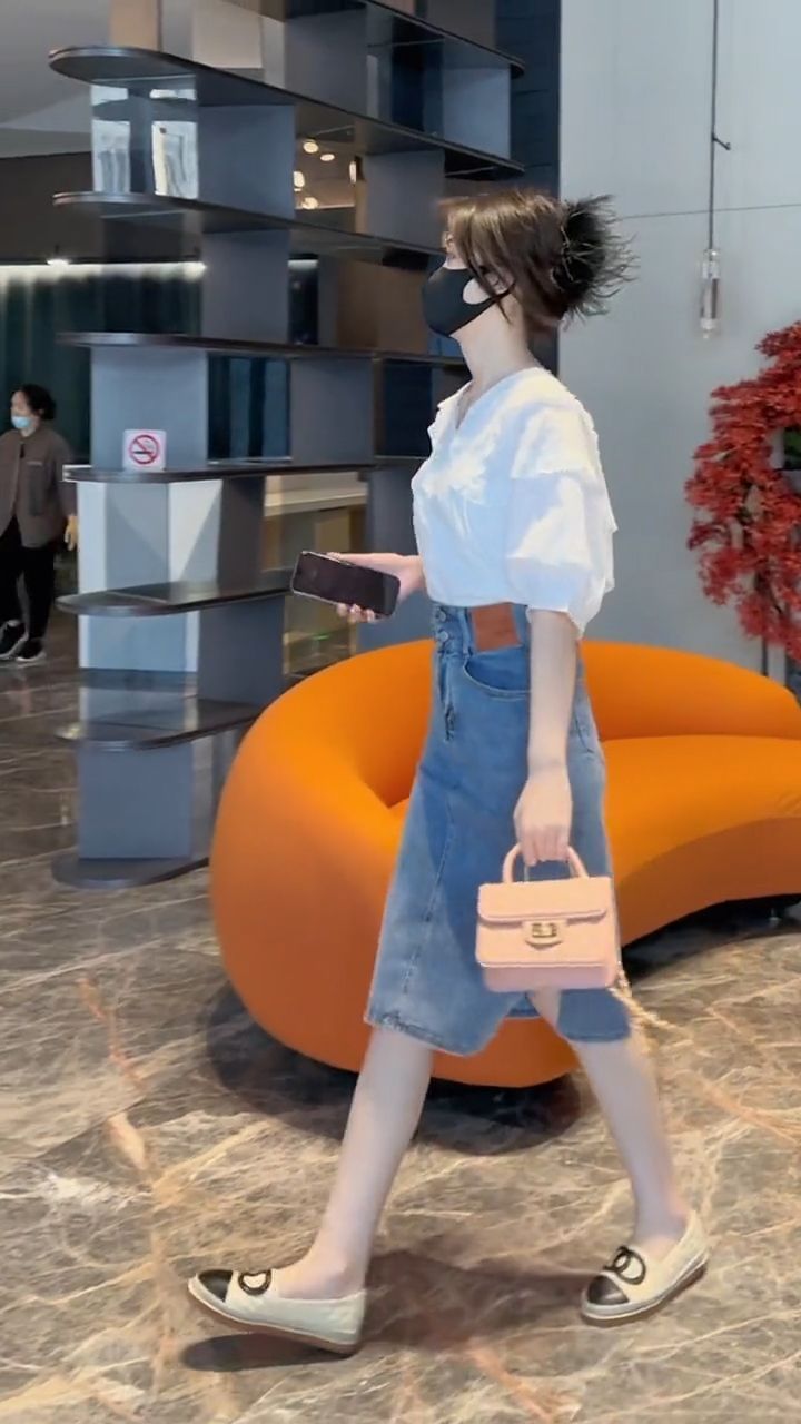 e8755fea-cf56-4522-be0a-1d72a43dd37e.jpe