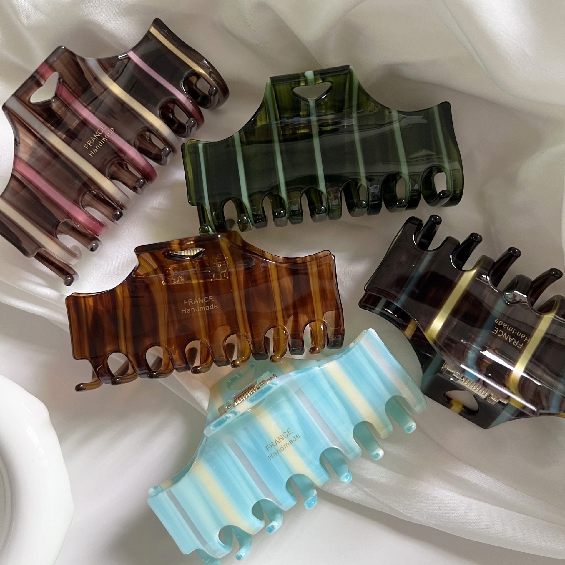 9d3b5ddcb81305feefe68d4961e9e8