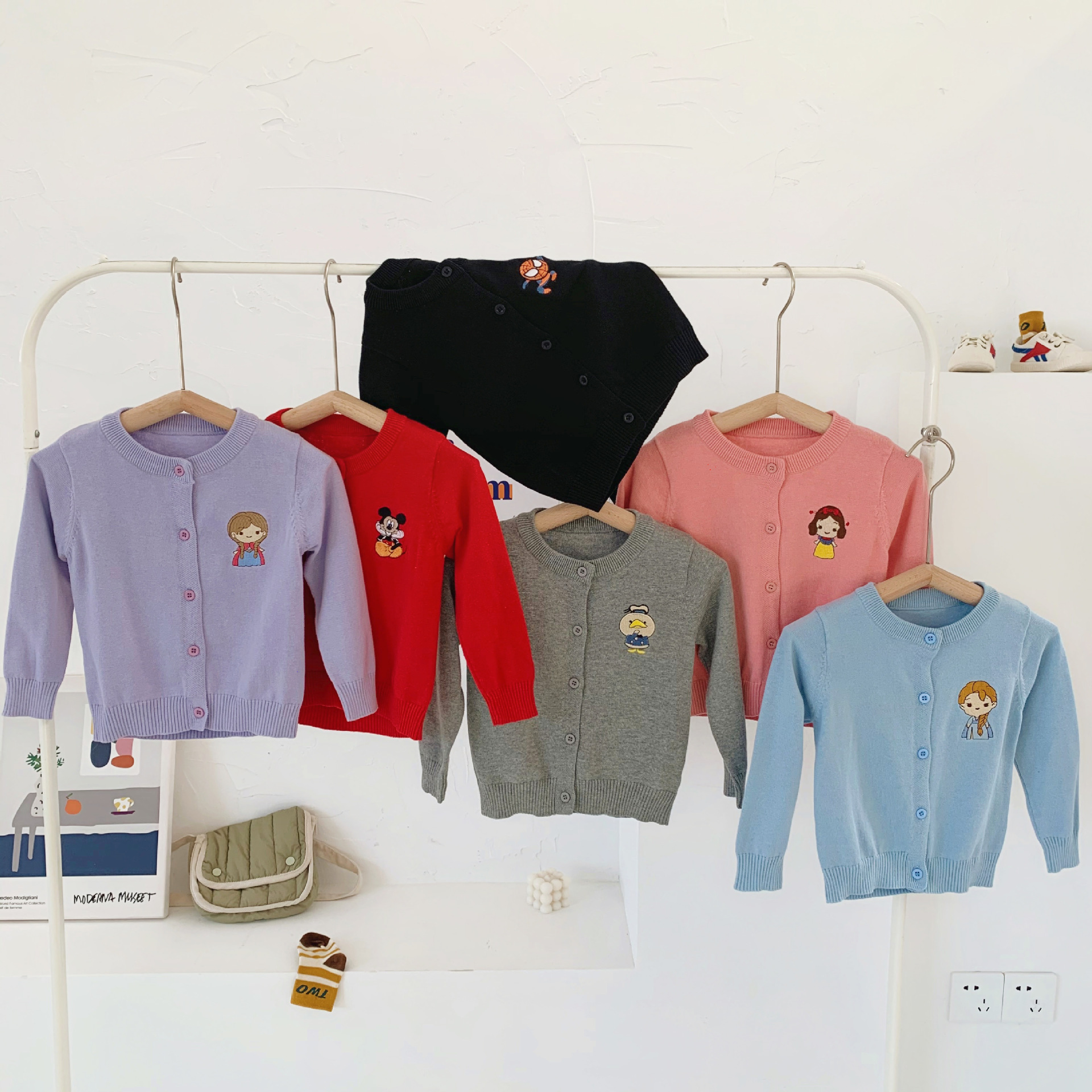 487AEAC7-A68D-4179-A153-AED5F0