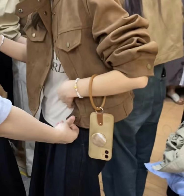 2afc62df-6178-4adf-abce-7c8a9421c285.jpe