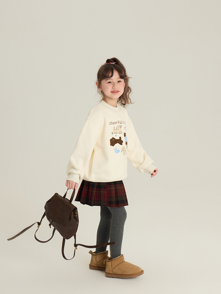 241213yiyijia81437.jpg