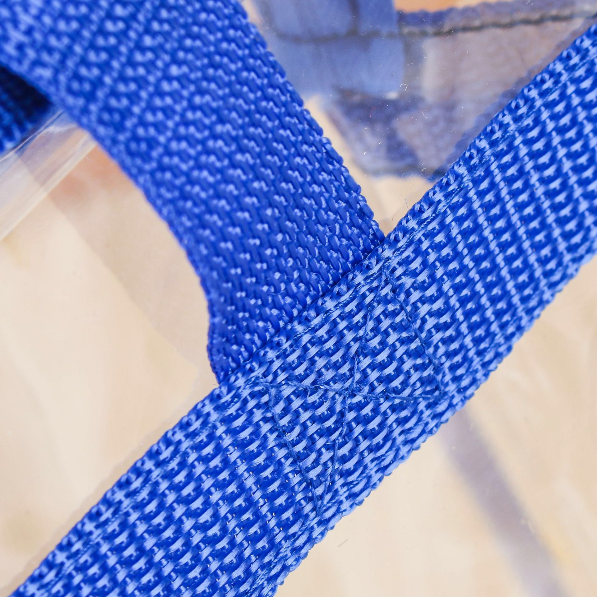 05D125E0665E2FD41FDFBF63894828