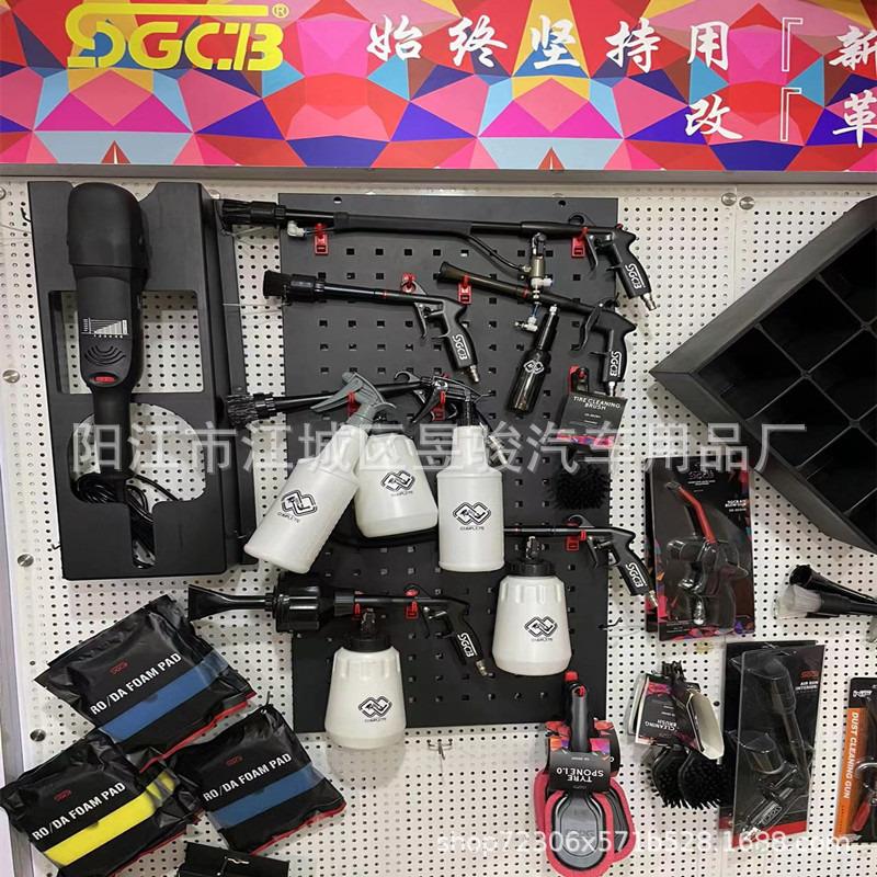 b03012afd2384b8eb41b96734f091a