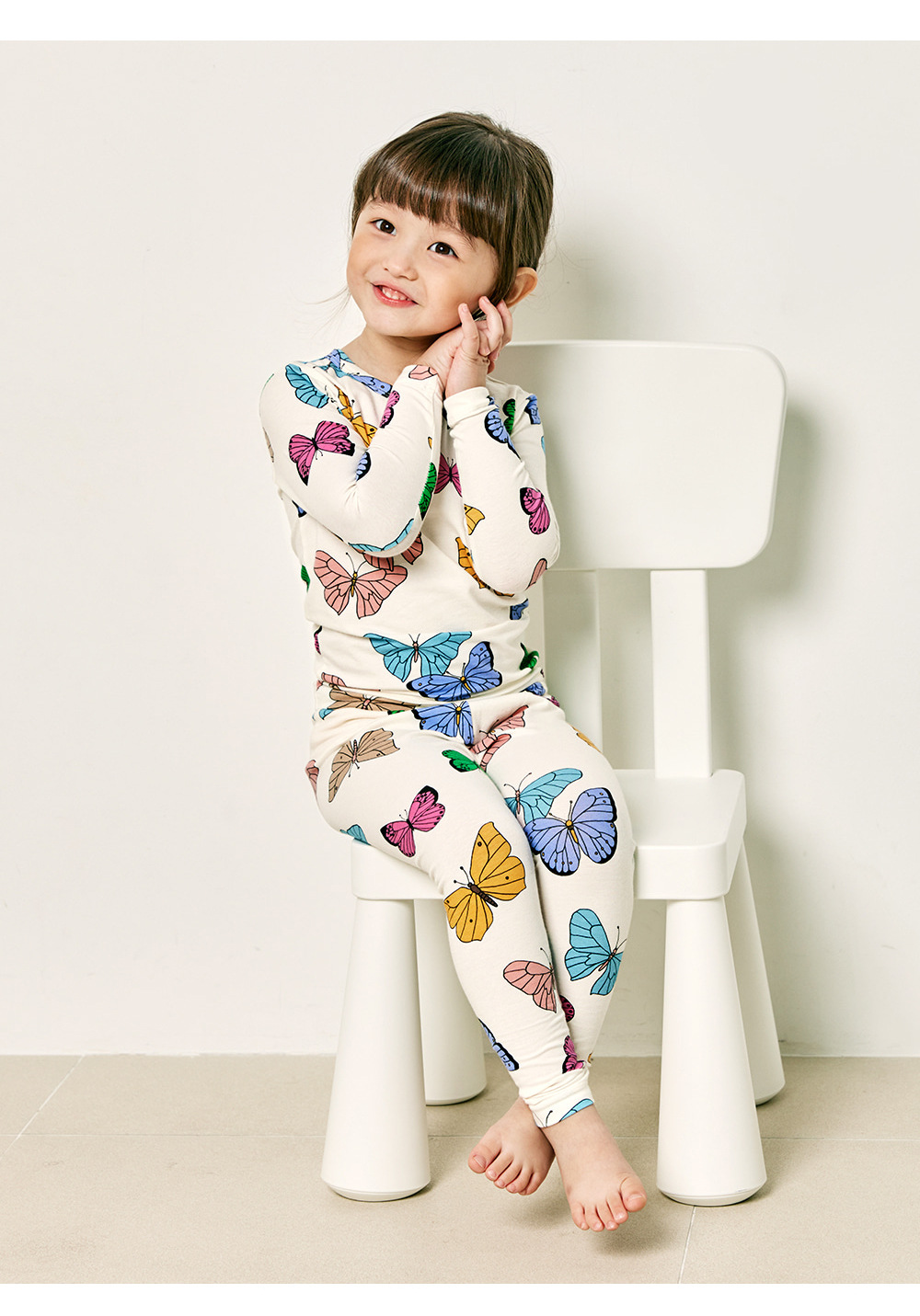 21fw_uni_60s_butterfly_01_02