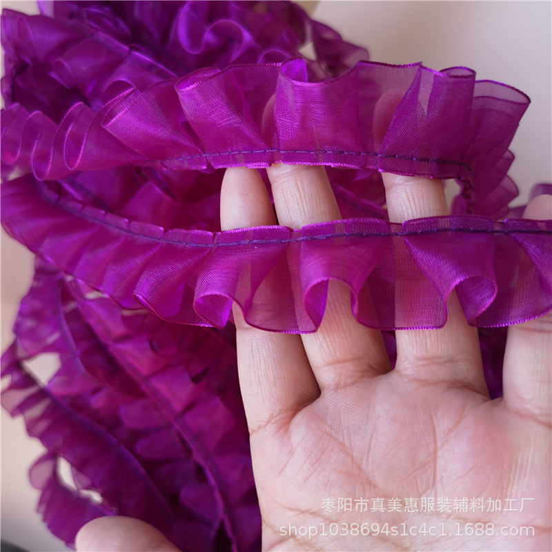 深紫色