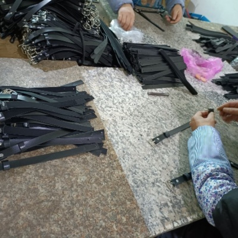 O1CN01bFqtQq1cSqYYbwugs_!!2211