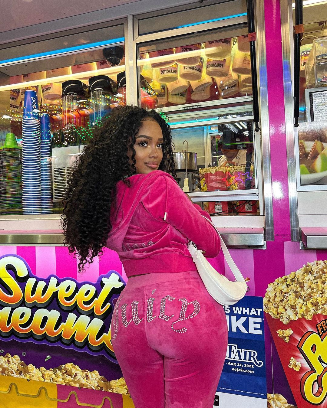 310984791_10159507617174064_72