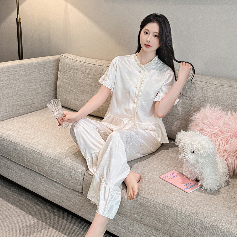 o_1iqsan6rl9o511fl6i5pva1v4t4.