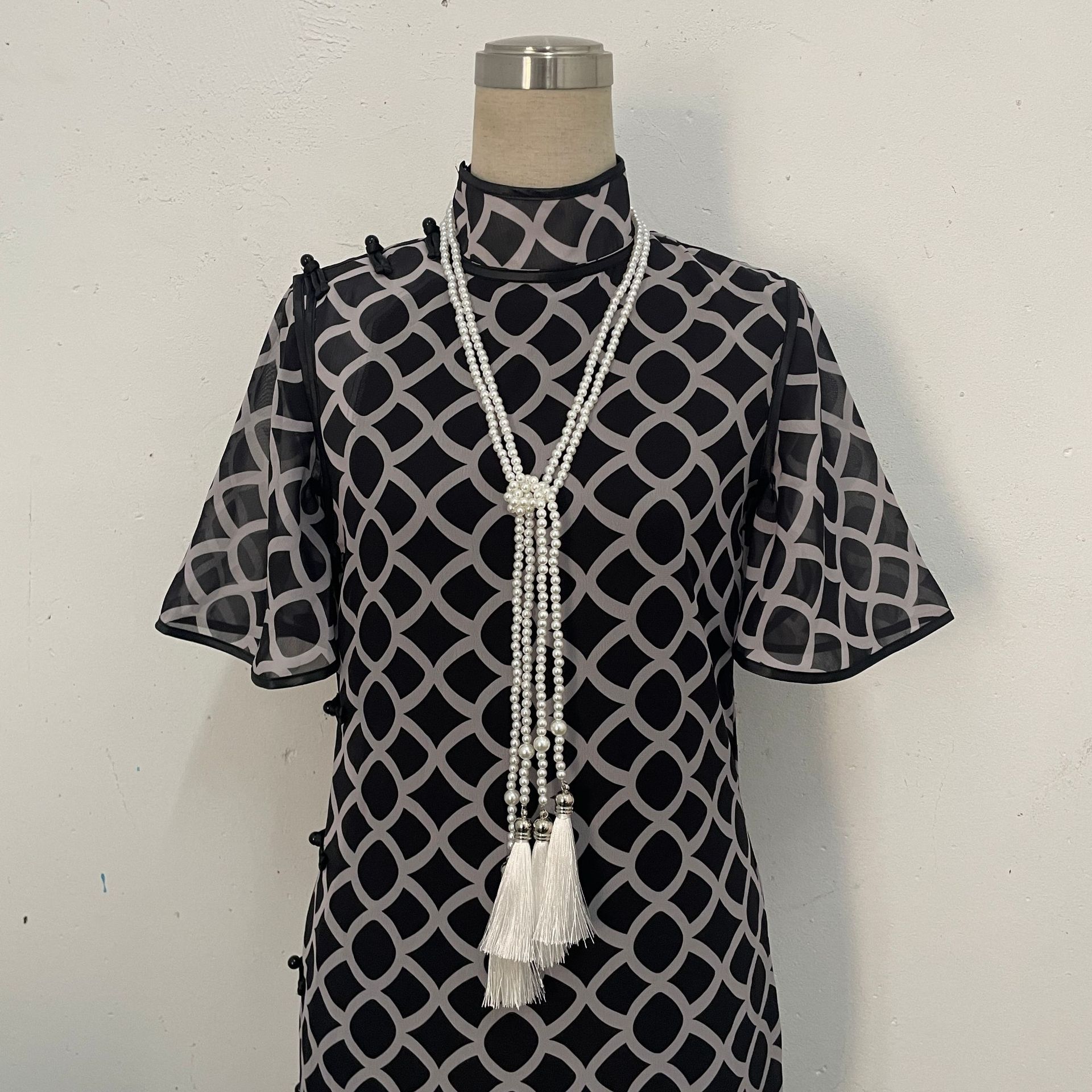 06326d5547632b2e0d506e2ae50c04