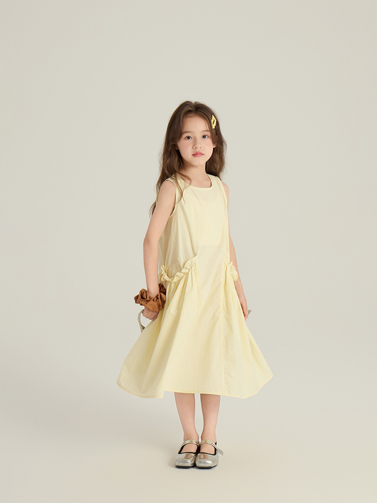 240501 yiyijia165301 whitecube