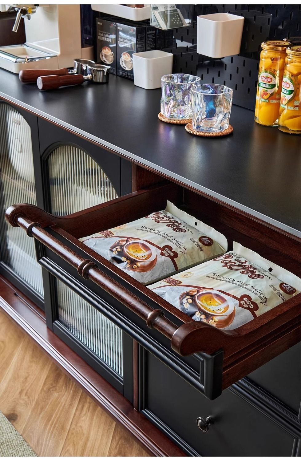 900b41a9-1a6c-4c09-9384-d96c1f385030.jpe