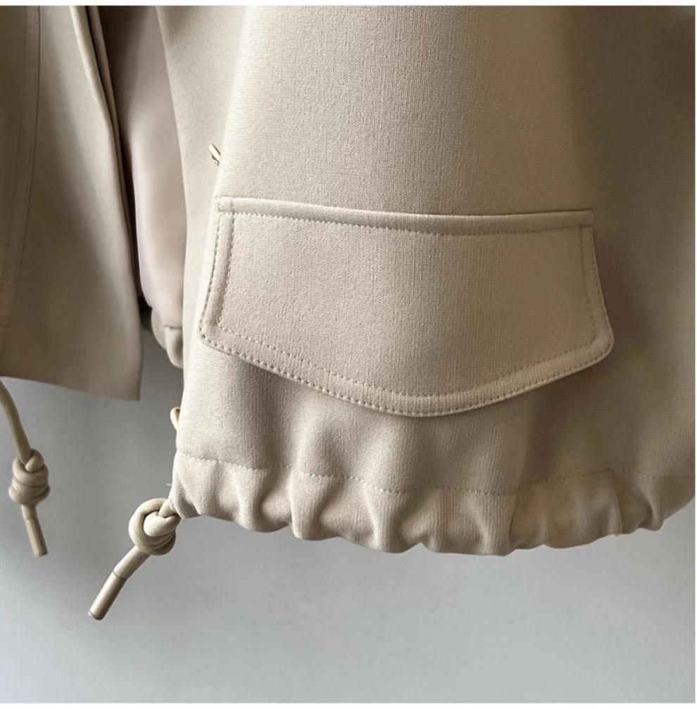 a495f5d4-4e92-436d-8c38-362de5ca74ec.jpe