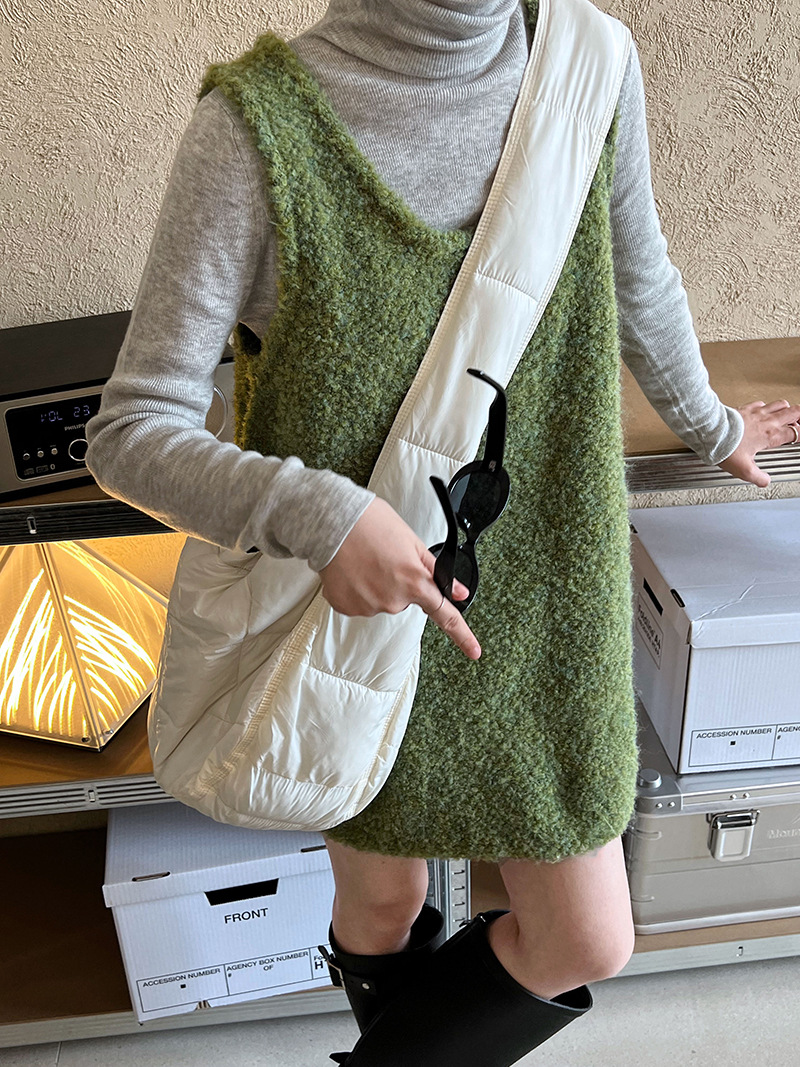 69B19CF0-B773-477B-8E38-64A29A