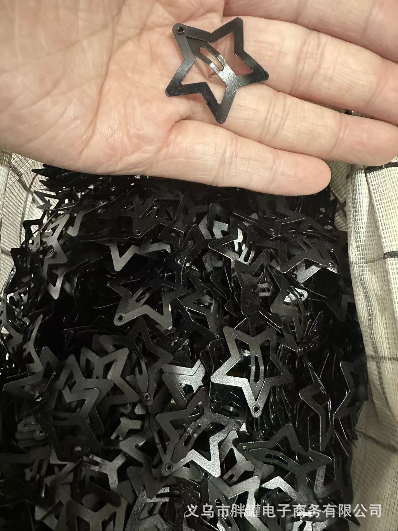 黑色烤漆.jpg
