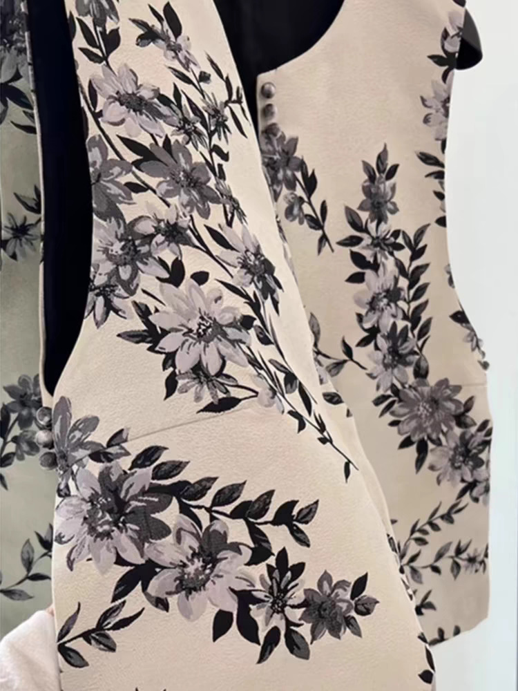 e737095006ce6b4263b532bbbcaab4