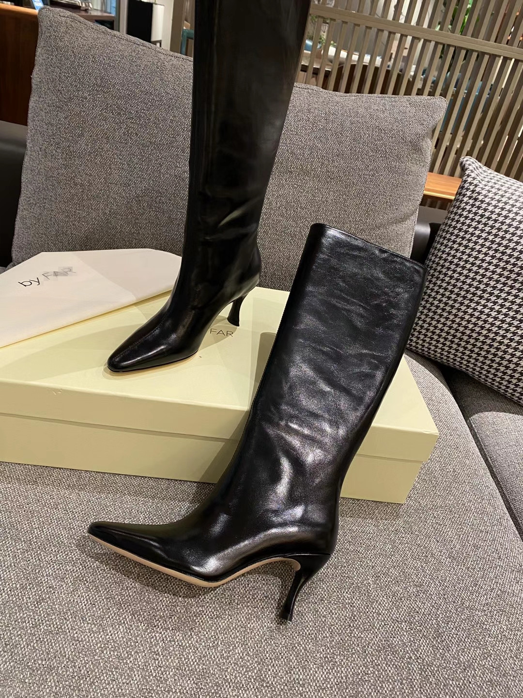 33a81f3bb1e10f3d4bce30843400a7