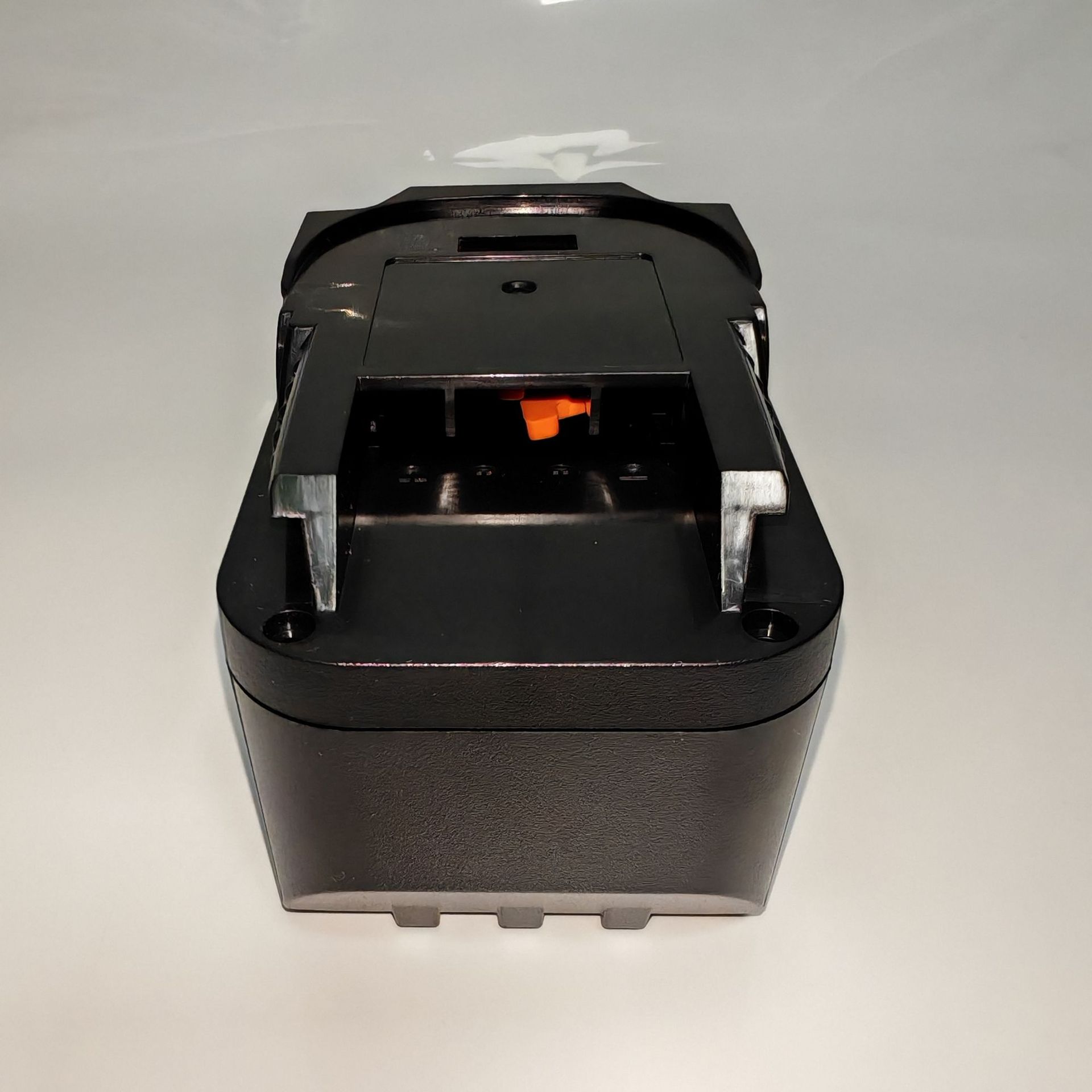 AEG-L1890R-15-186AL (28).jpg