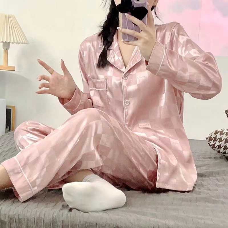 b2323da0-23ca-4c18-8a5c-c97fd62af78d.jpe