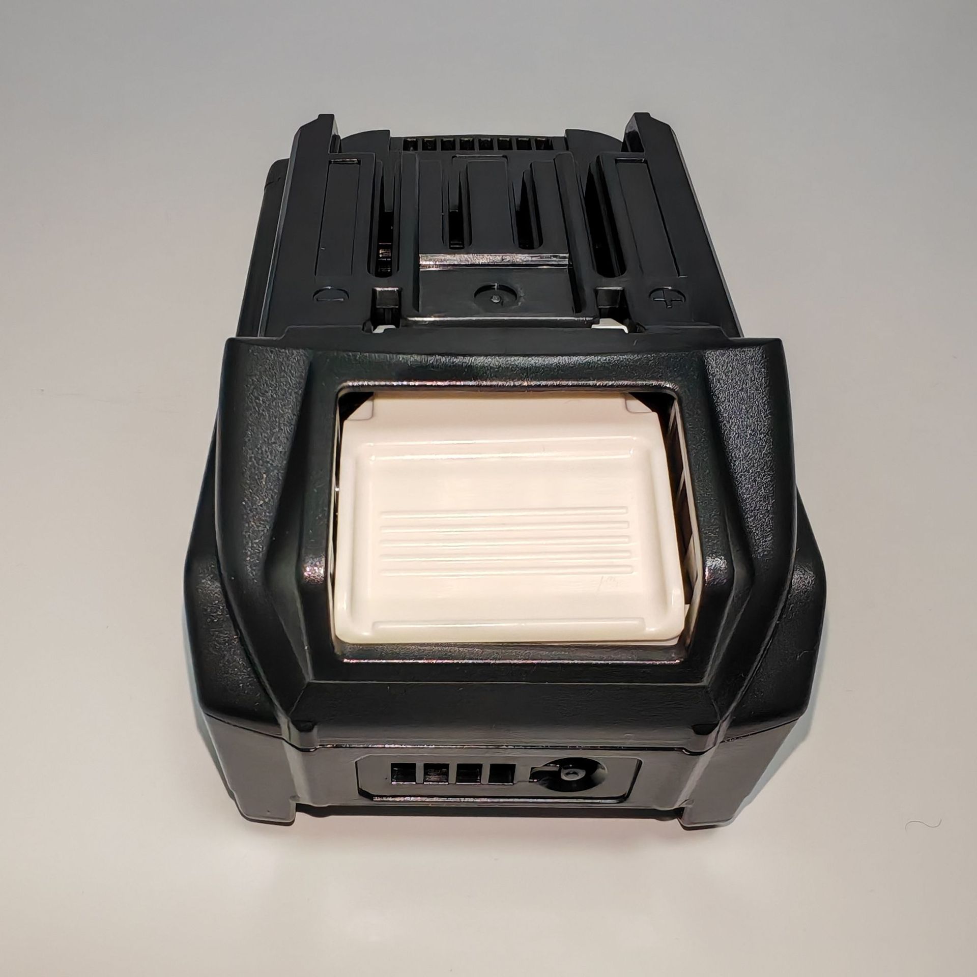 BL4040-40V-10-217AL (38).jpg