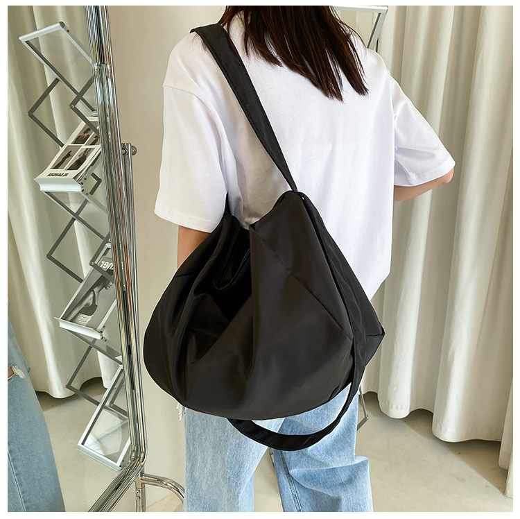 2模特展示_05.jpg