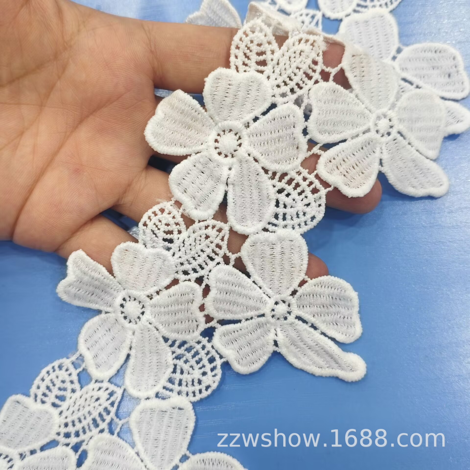 C33C40919551EBDE0F72719A714C2B