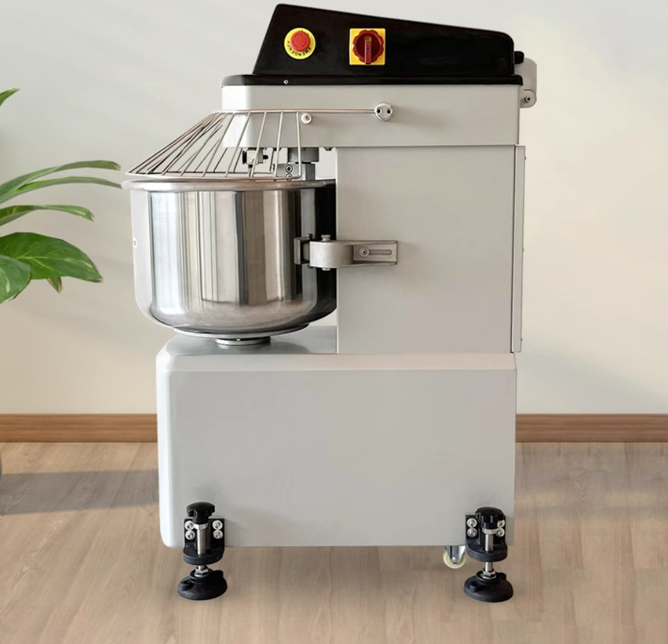 高比克X5 搅拌机半包粉打粉机双动双速和面机商.png