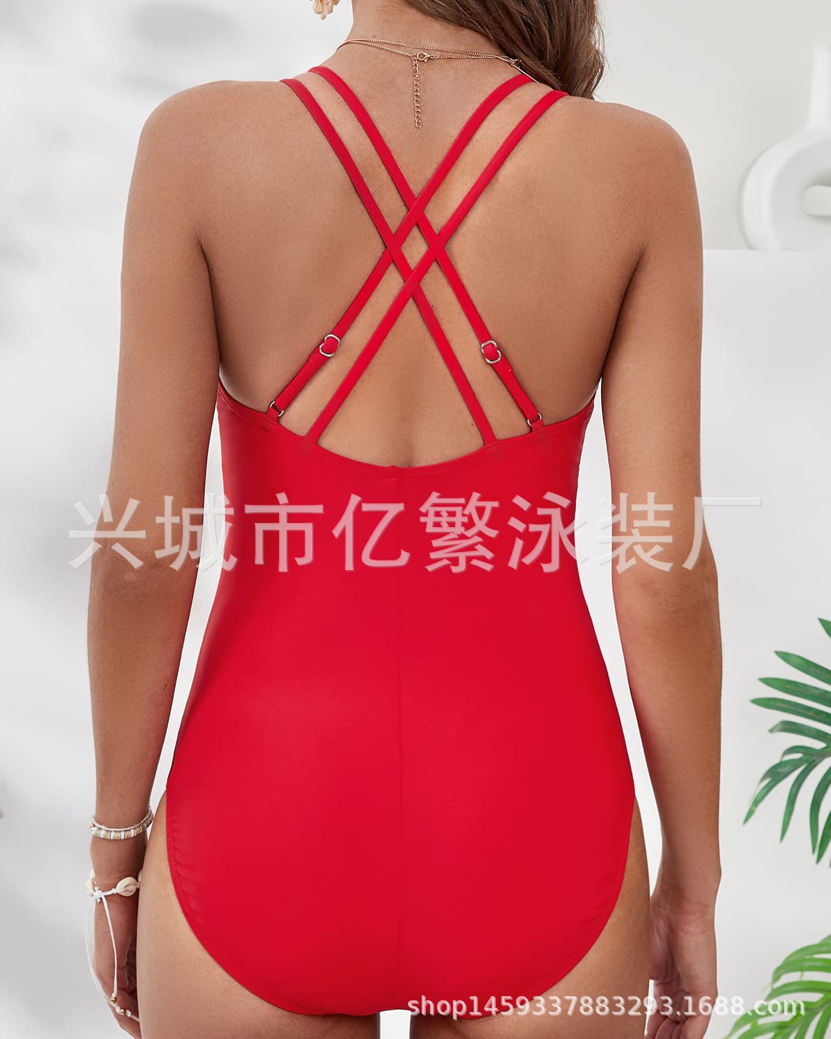 Red-03.jpg