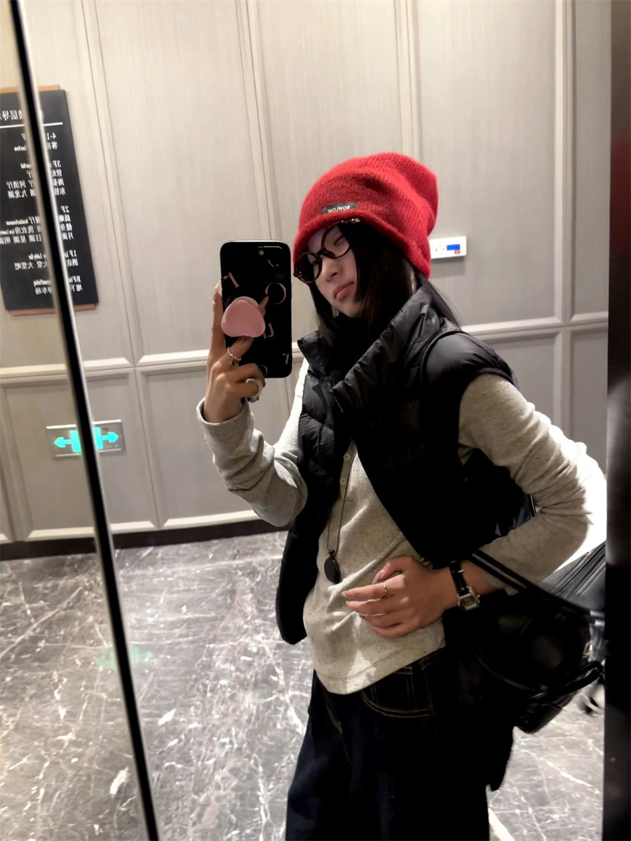 A33107F2BF89999F9F69AAF4675A6C